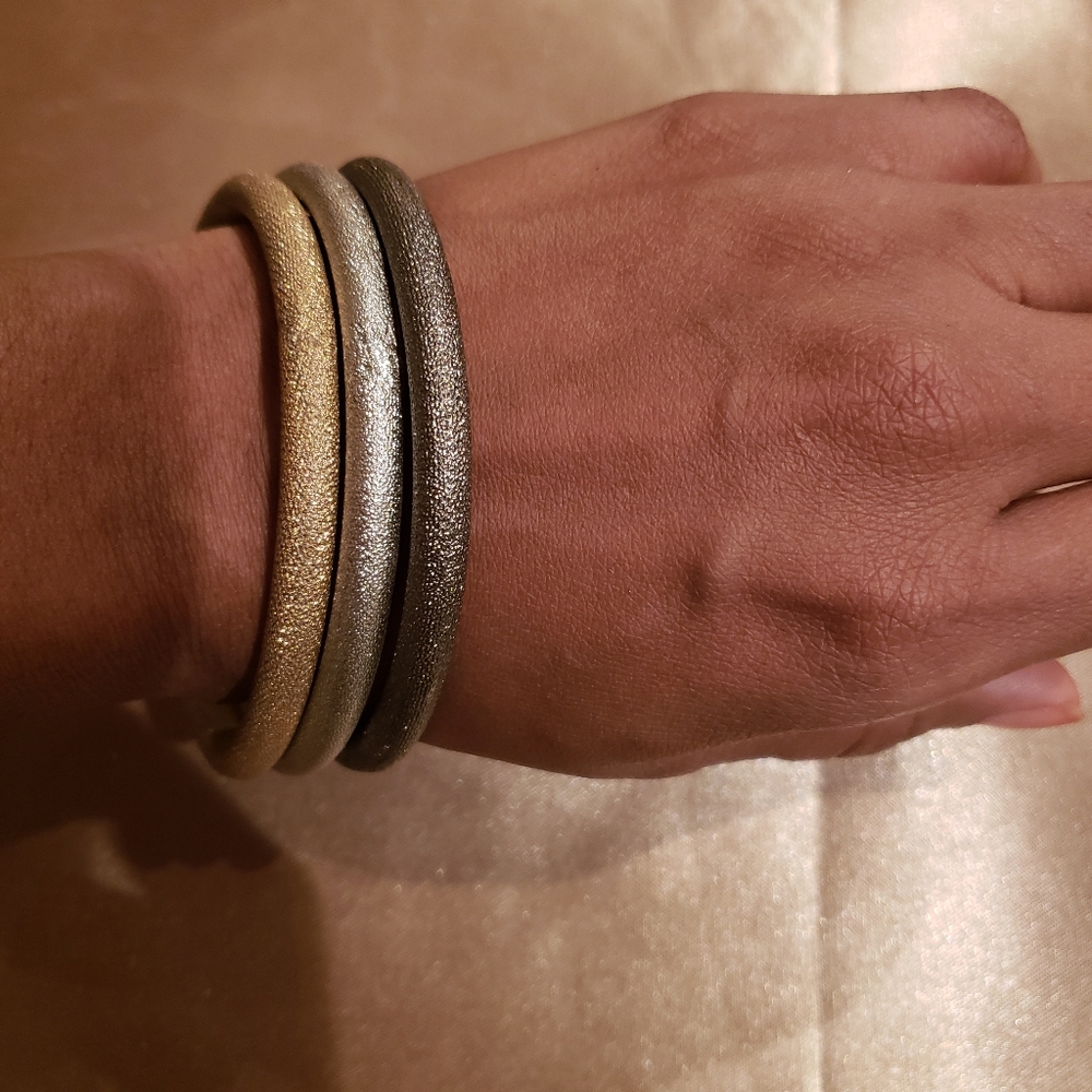 Lia sophia trio bangles!